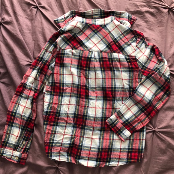SO Plaid Flannel Button Top | S - Picture 4 of 7